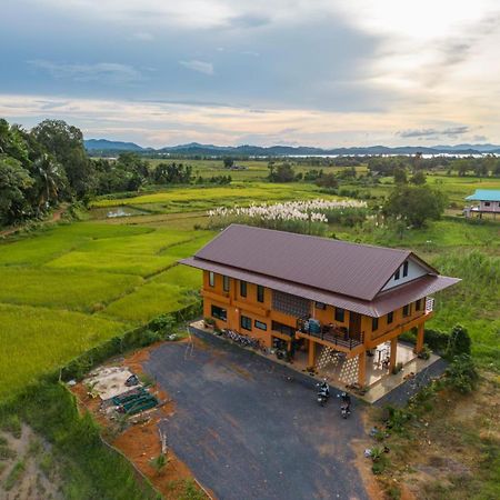 Baanbaan Homestay เกาะยาวน้อย ภายนอก รูปภาพ